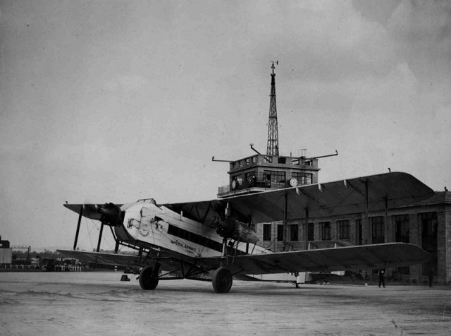 g-aach aw argosy city of edinburgh at croydon 0122-0119
